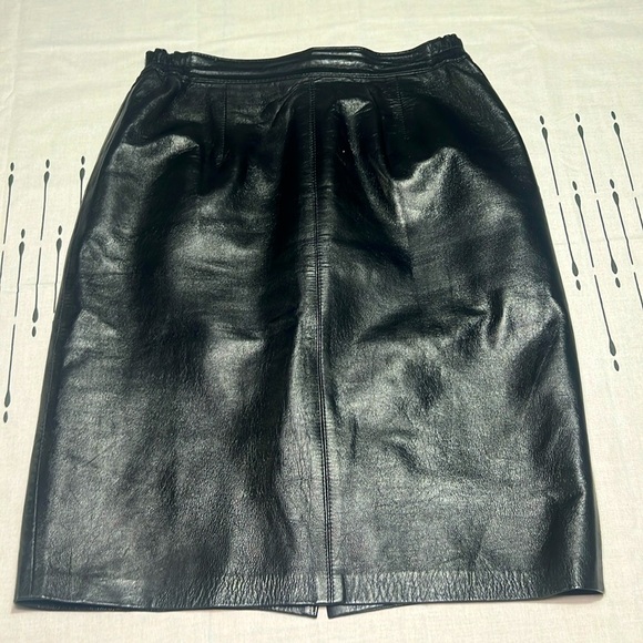 Ronnie De Vinci Dresses & Skirts - Ronnie de Vinci for MONET Vintage  Leather Skirt. Size 10